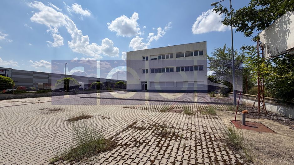 HALA DE VANZARE | 5.423 MP | TEREN 7.500 MP | CHIAJNA - Poză 9