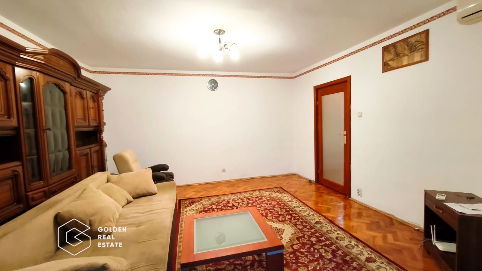 Apartament spatios cu 2 balcoane, centrala proprie, zona Micalaca - Poză 2