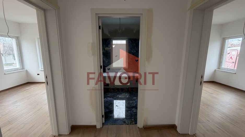 Finisat la cheie. Bucatarie inchisa. Acces asfaltat - Poză 4