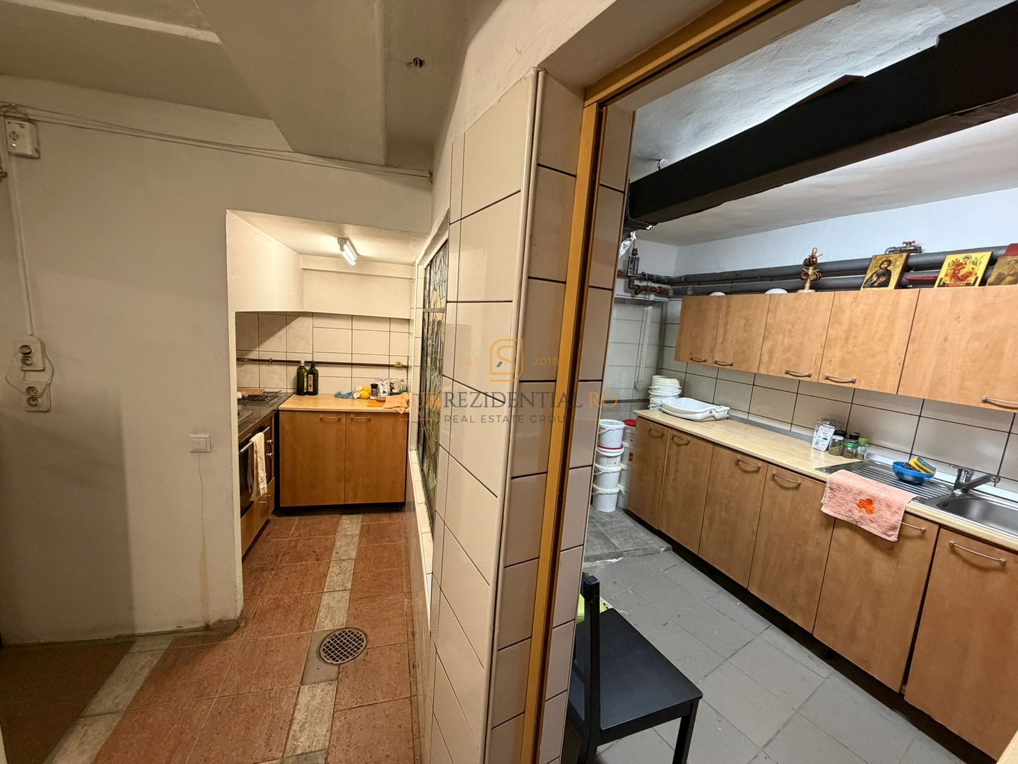 Cladire birouri ultracentral - multiple destinatii ( office/clinica ) - Poză 20