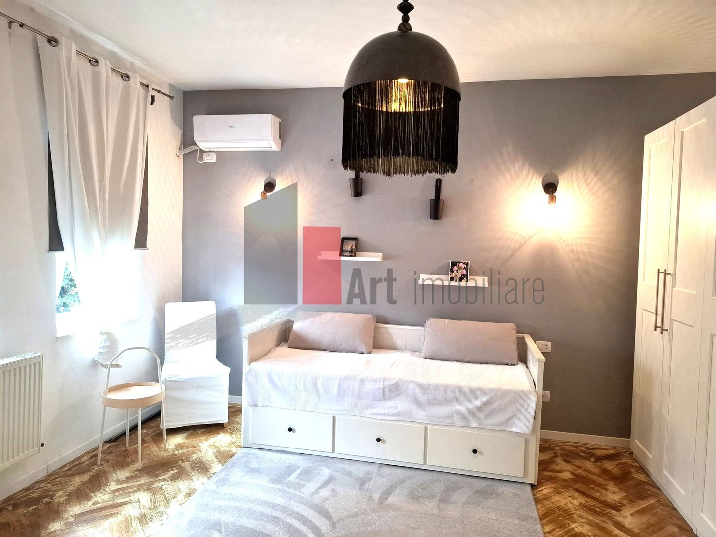 Studio modern, 32 mp,+ 20 mp anexe, zona Parcul Carol-Parlament - Poză 1