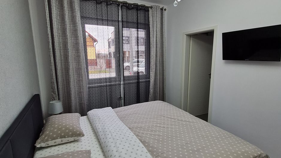 Minimalista in Dumbravita - Poză 6