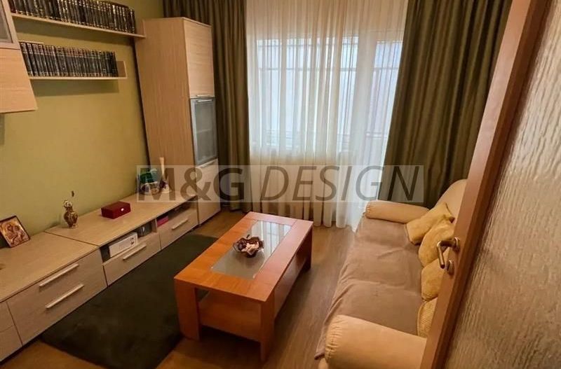 Apartament 4 camere Sagului - Poză 1