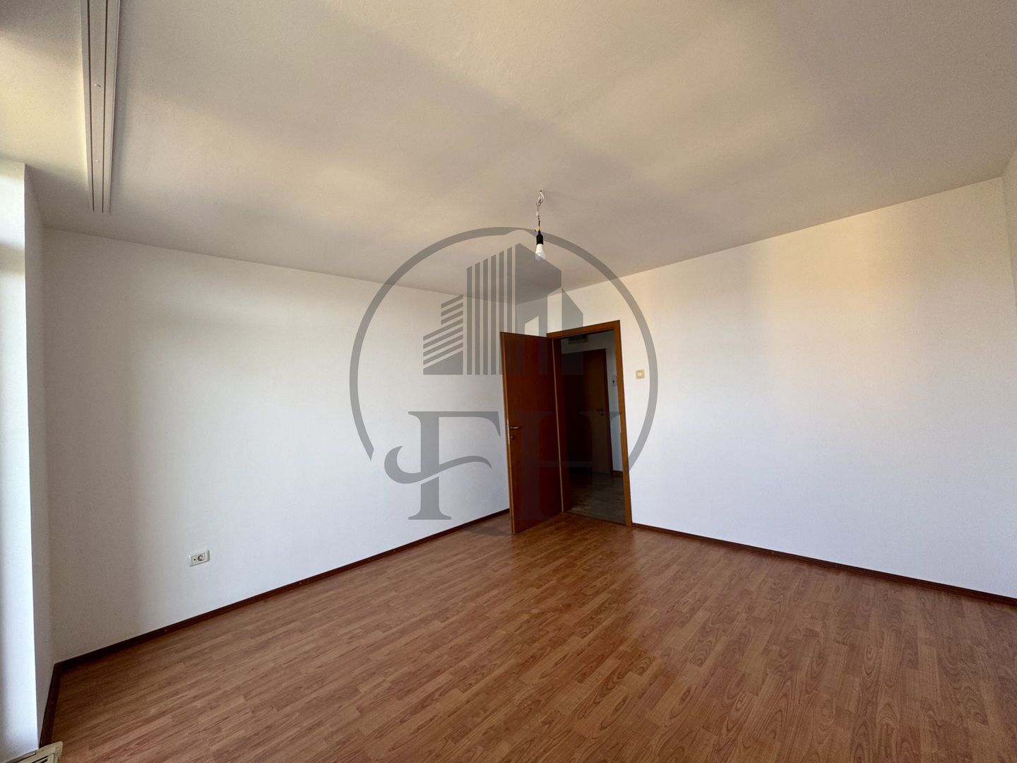 Apartament 3 camere de vânzare Mamaia Nord, Constanța - Poză 11