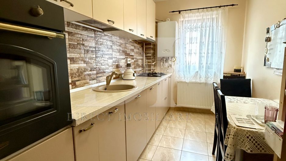 Apartament la cheie / etaj intermediar / Zona Eroilor - Poză 2