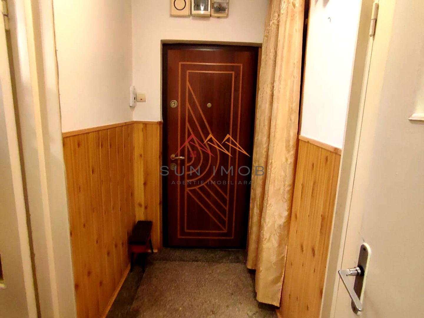 Apartament 2 camere | Etaj 3/10 | 52 mp | Câmpina | 42.000 euro - Poză 14