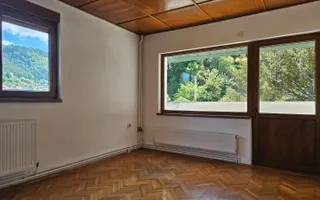 Casa deosebita cu 6 camere in  Centrul Brasovului - 210 mp, zona Schei - Poză 16