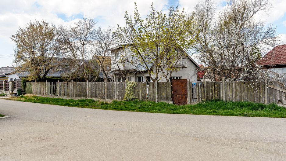 PREȚ NOU!!! Casă la preț de apartament - Vladimirescu - Poză 1