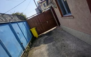 Casa/Vila sector 4 - Poză 2