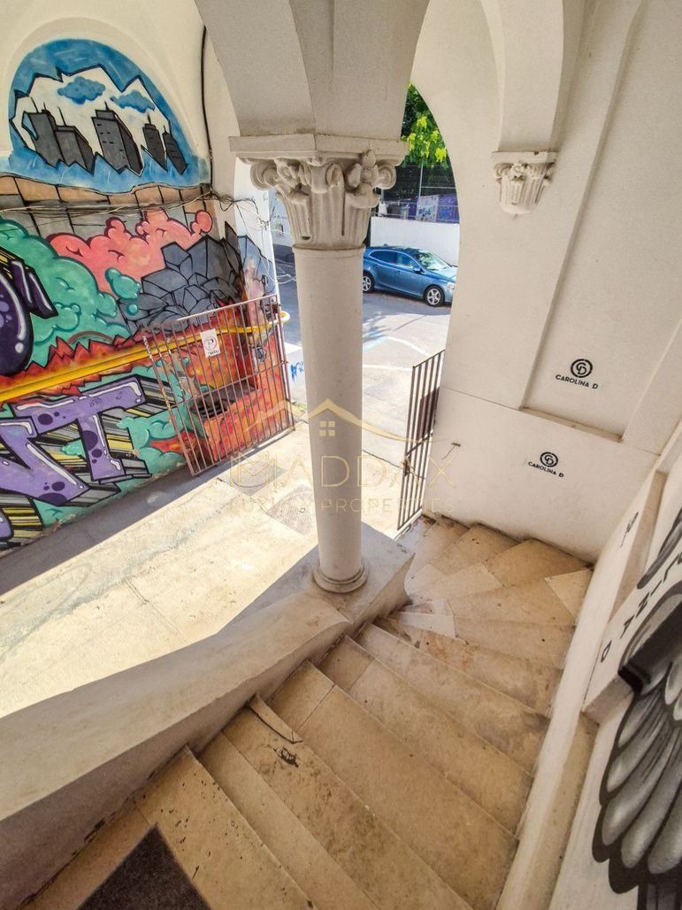 Apartament parter Piața Romană | 5 camere | Curte | 8 Locuri de Parcare - Poză 2