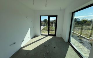 Casa individuala 4 camere, 181 mp utili, teren 822mp, zona Unirii - Poză 10