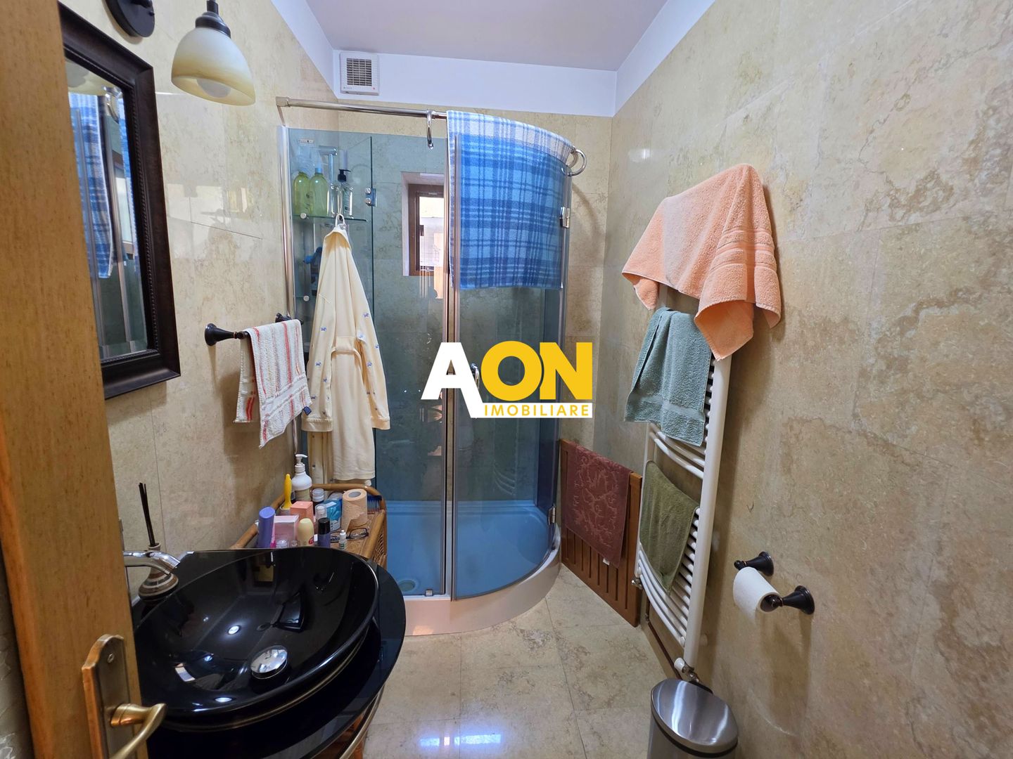 Duplex mobilat, utilat, 4 camere, garaj, zona exclusivista, Cetate - Poză 8