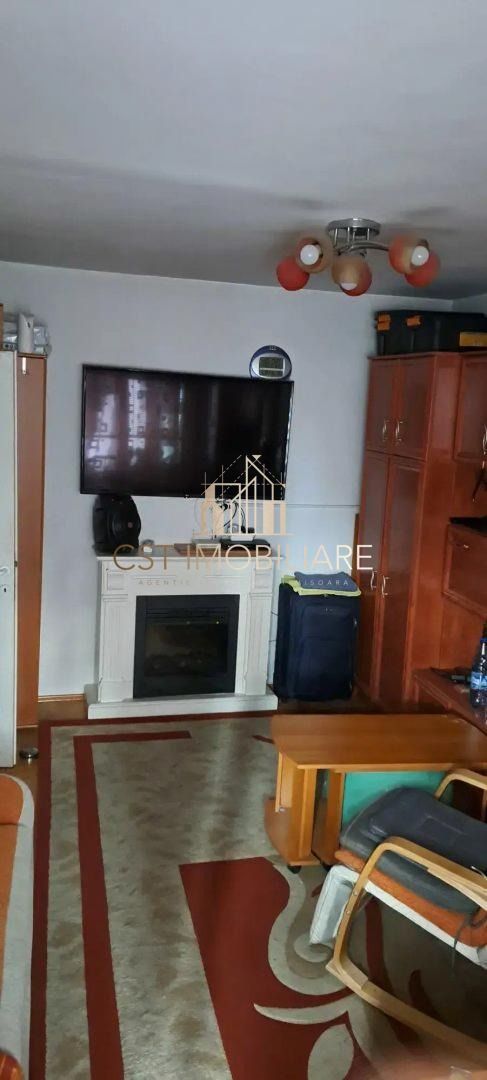 Apartament  , 3 camere , Sagului - Poză 2