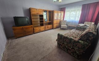 Apartament 3 Camere Decomandat Zona Cetate - Poză 1