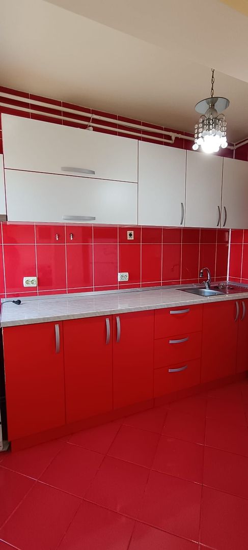 Apartament mobilat in Brasov-Grivitei - Poză 13