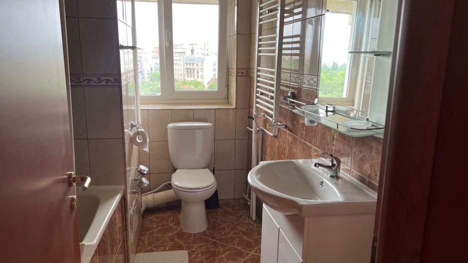 Inchiriere apartament modern cu 2 camere  zona Izvor vedere la parc - Poză 5