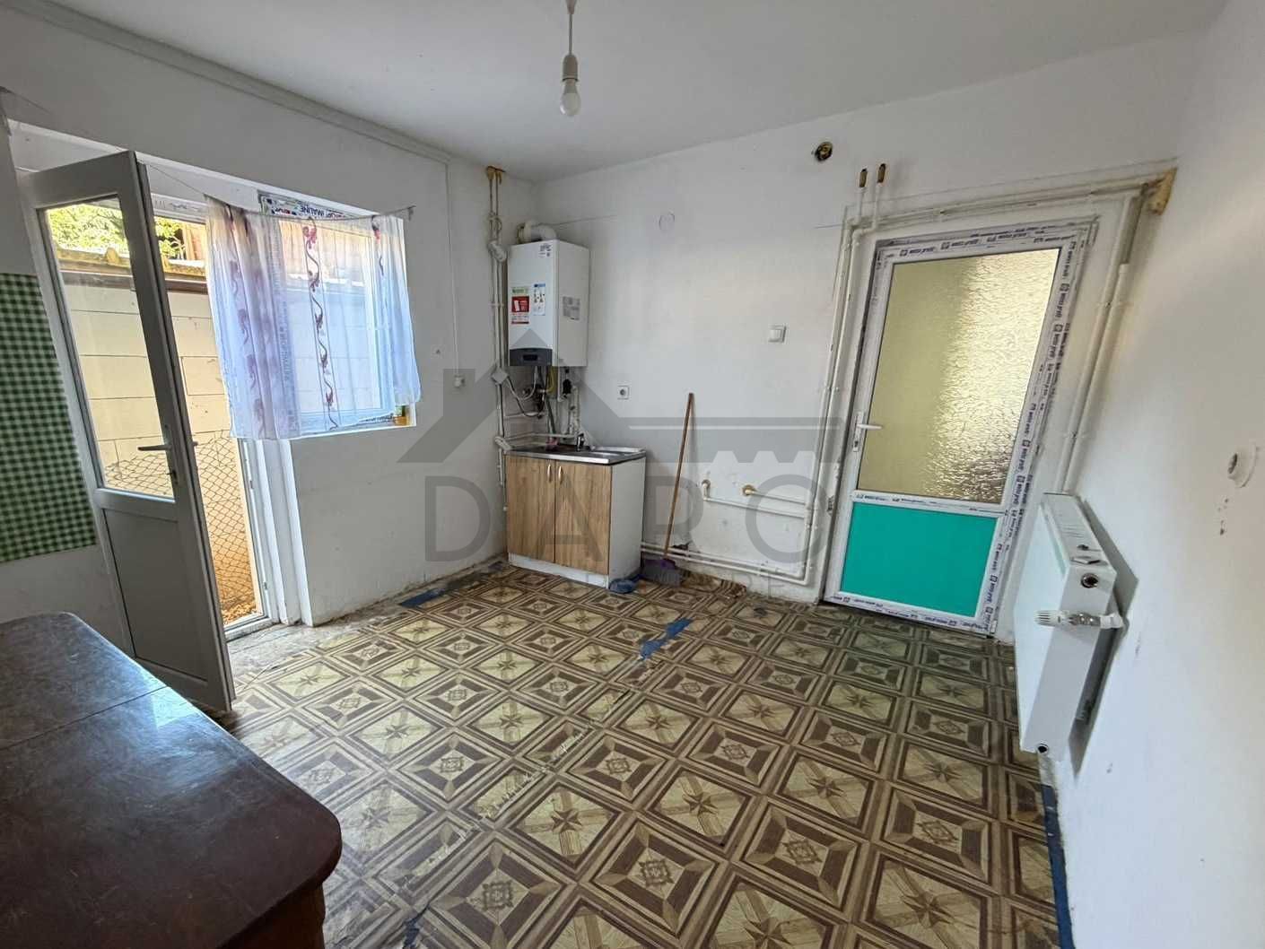 Casă cu etaj, 141 mp utili, curent trifazic, Sângeorgiu de Mureș - Poză 6