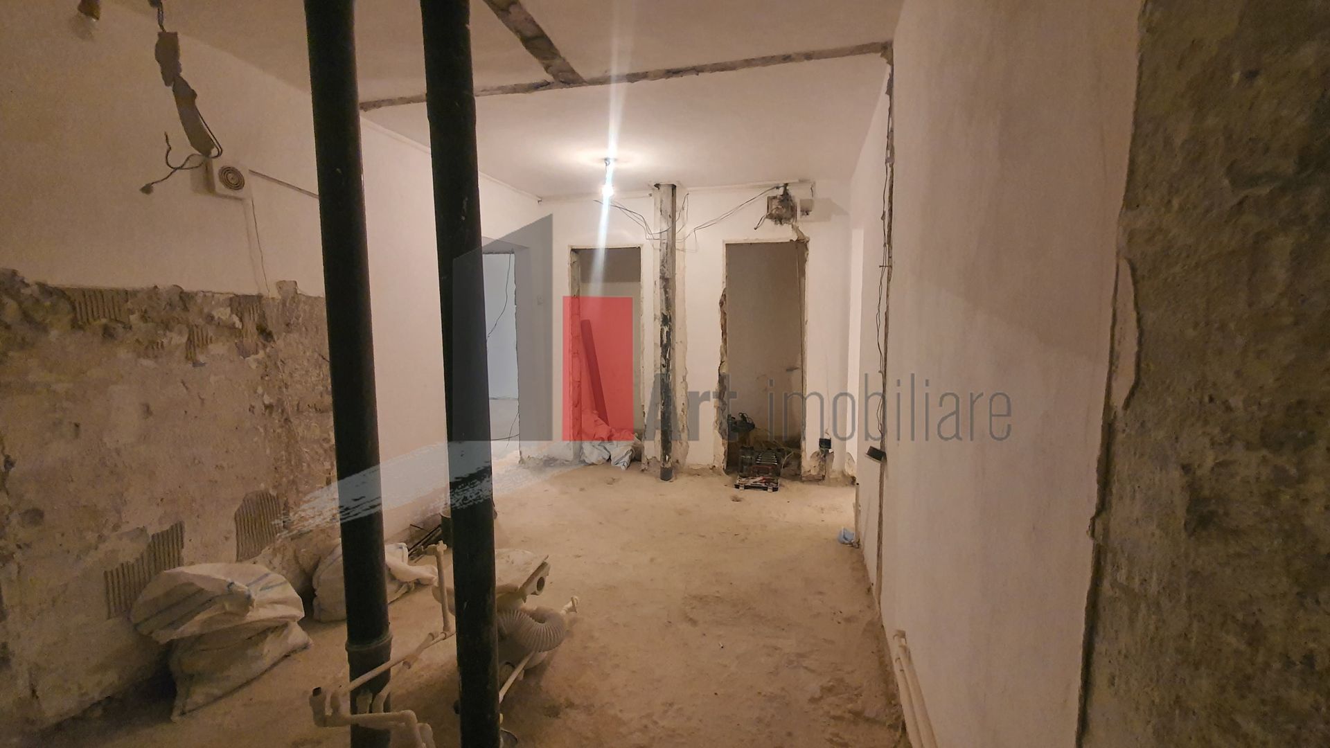 Ap 4 cam Giurgiu decomandat, parter - Poză 9