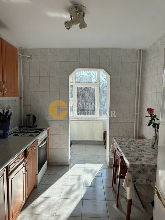 Chirie - 3 camere -  Centru - Poză 6