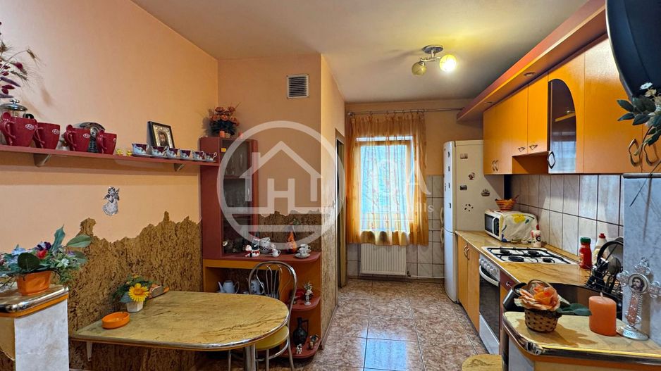 Apartament de vânzare cu 3 camere tip PC  în zona Rogerius, Oradea - Poză 9