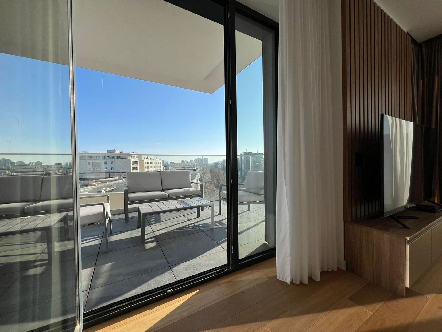 Apartament High End I 4 Camere în One Herăstrău Towers - Poză 4