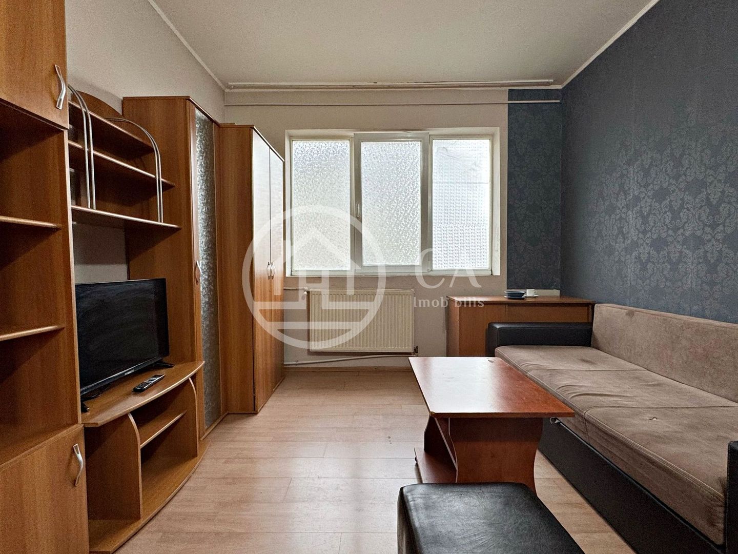 Apartament cu o camera de vanzare in zona Rogerius, Oradea - Poză 1