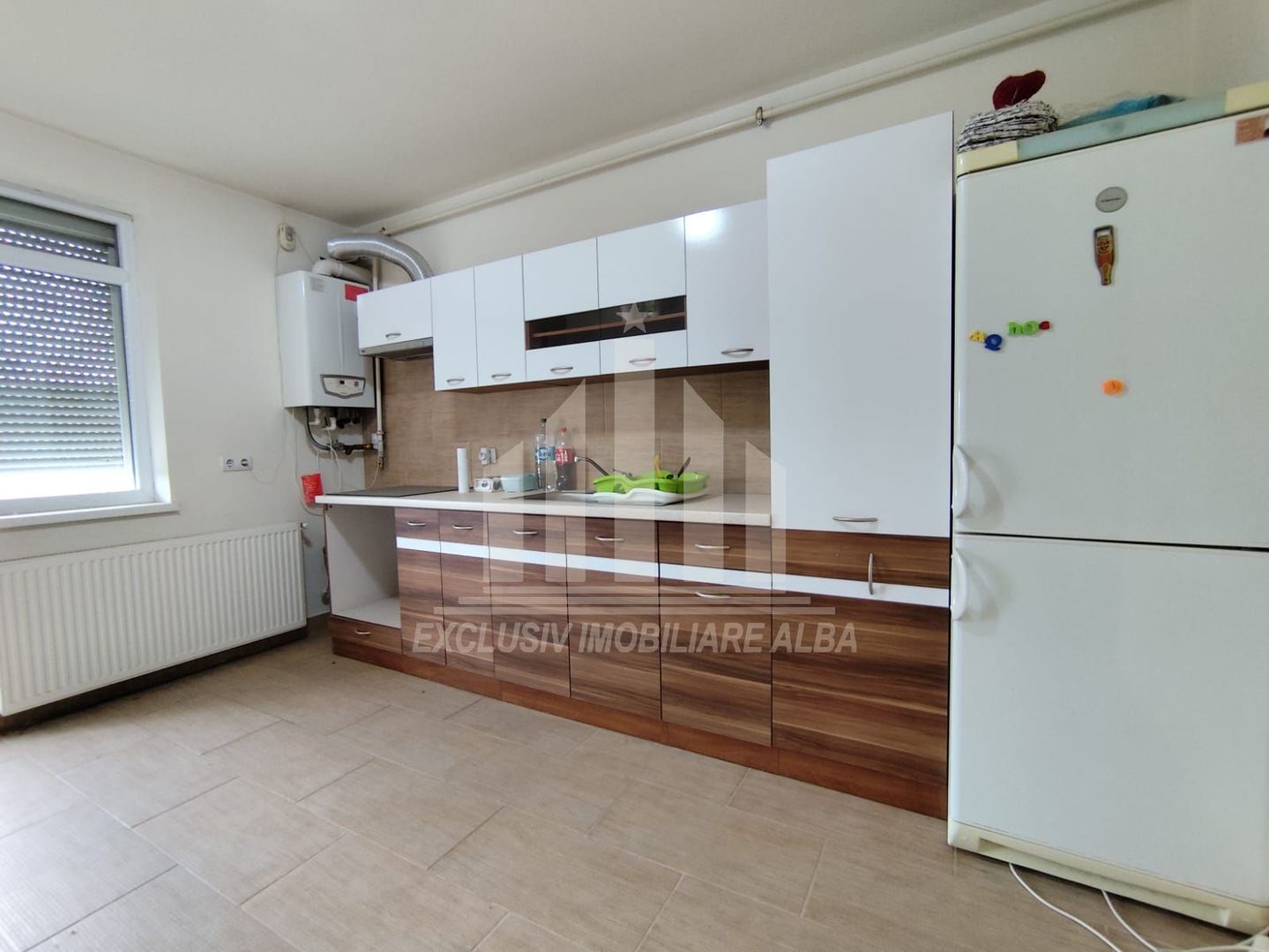 Apartament cu 2 camere Bloc Nou, Cetate - Poză 1