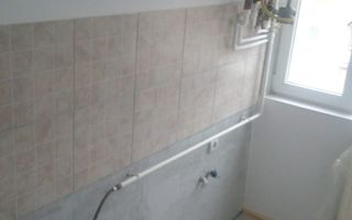 ageuropa.ro vinde ap 3 cam 49mp cu BALCON la etajul 3 în Micro 15. - Poză 8