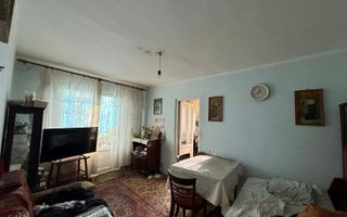 Apartament cu 3 camere / 50 mp / in zona Alexandru - Poză 1