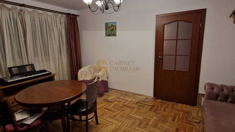 2 camere  |  Piata Victoriei  |  Etaj 2 | Creditabil - Poză 2