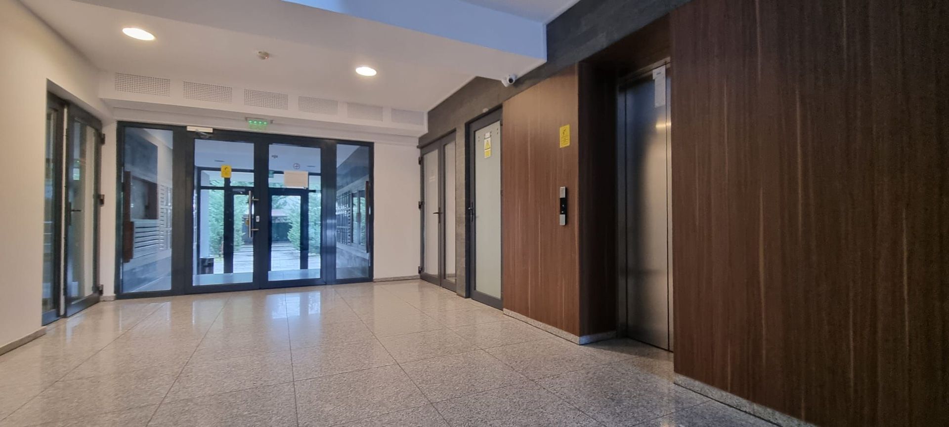 Apartament modern într-un complex rezidențial privat - Poză 51