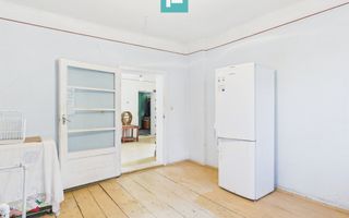 Casă+spaţiu comercial în Ghioroc, vânzare în rate - Poză 6