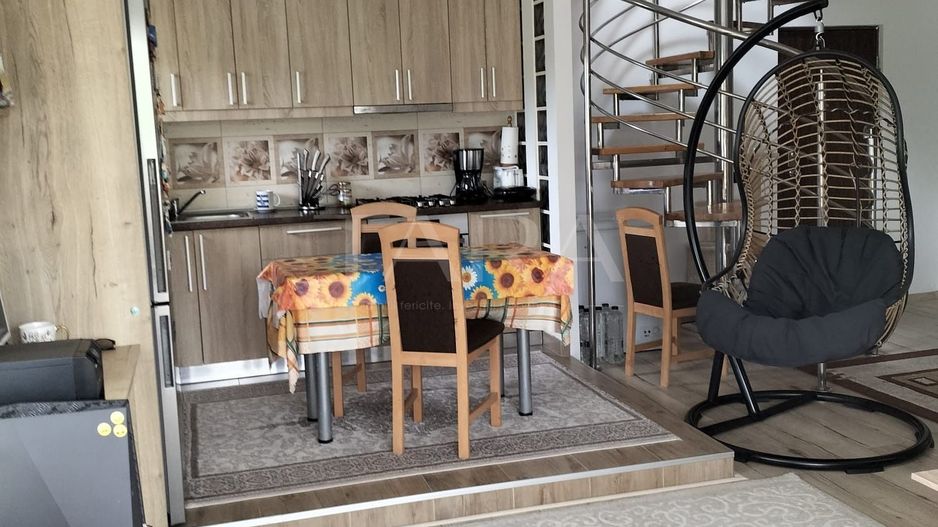 Apartament pe 2 niveluri, 120 mp, în zona Vivo - Poză 2