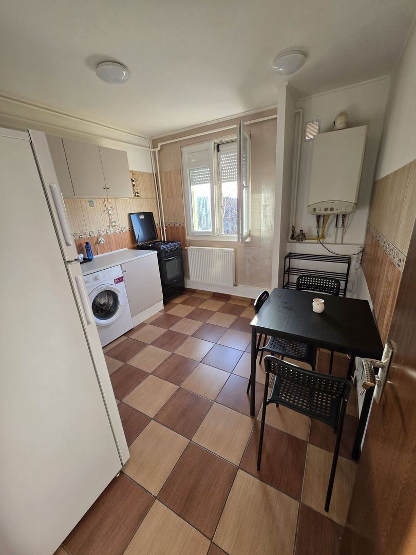 Închiriere apartament cu 2 camere - Poză 4