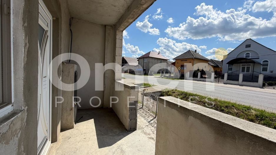 Apartament cu 3 camere | pe 2 niveluri | cu garaj | zona centrala | sat Arinis - Poză 15