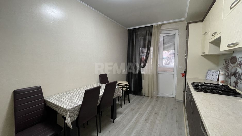 Chirie două dormitoare separate - Poză 3