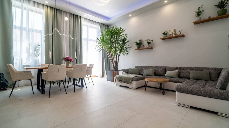 Apartament deosebit într-o clădire cu istorie, în centrul Timișoarei  📍 - Poză 2