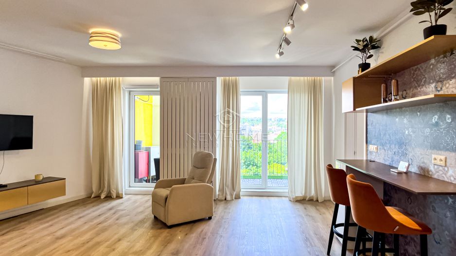 Apartament 2 camere, Parcare,  zona Centrala - Poză 2