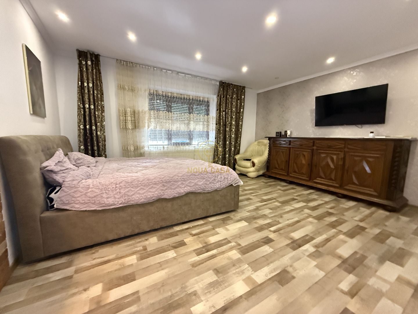 De Vanzare 2 Case In Curte Titulescu/Strada Crinului Teren 550MP - Poză 7