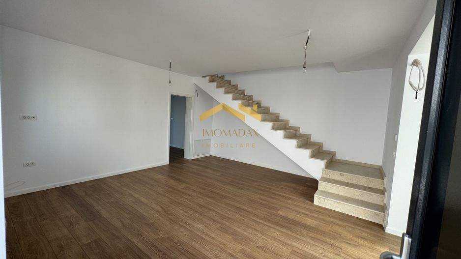 Bucovăț-Duplex P+E-4 Camere - Poză 12