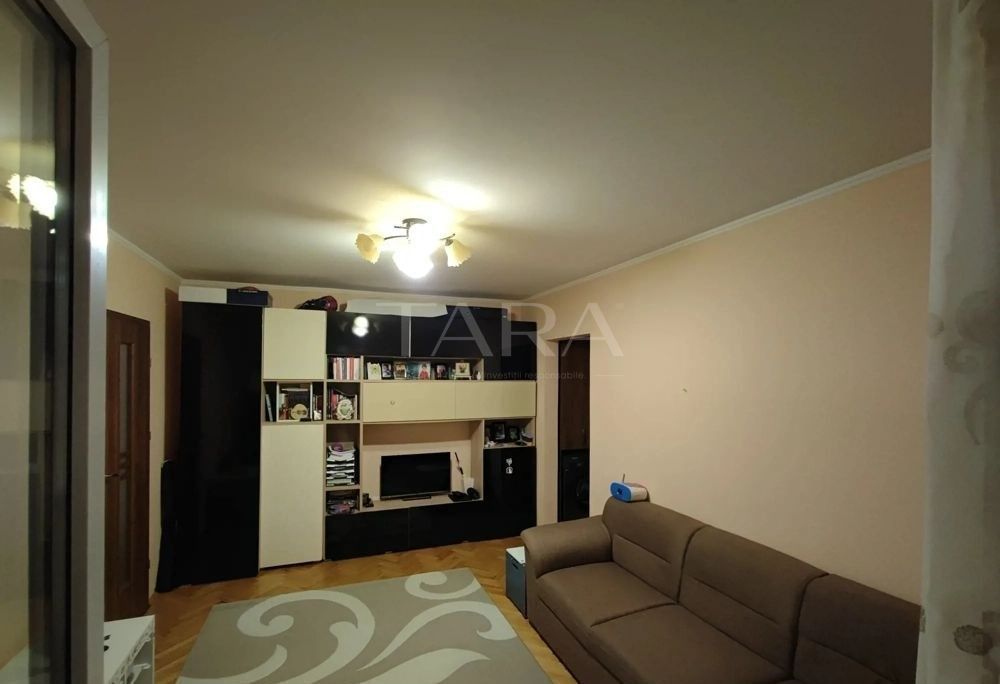Apartament 2 camere, 49 mp si  balcon,  Gheorgheni, zona Mercur. - Poză 1