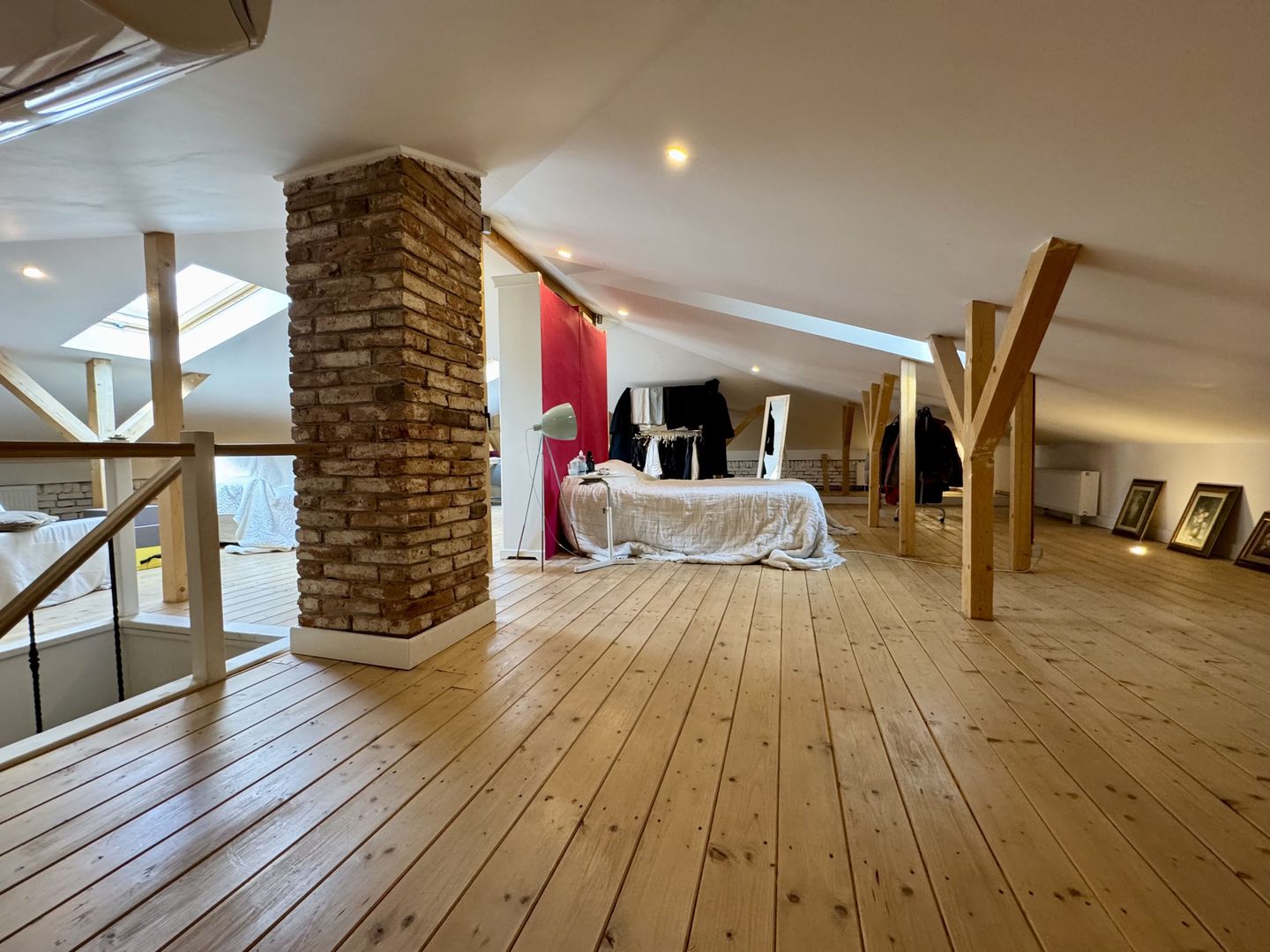 BIJUTERIE ISTORICĂ  SI RAR DE VANZARE in zona ARMENEASCA - Poză 35