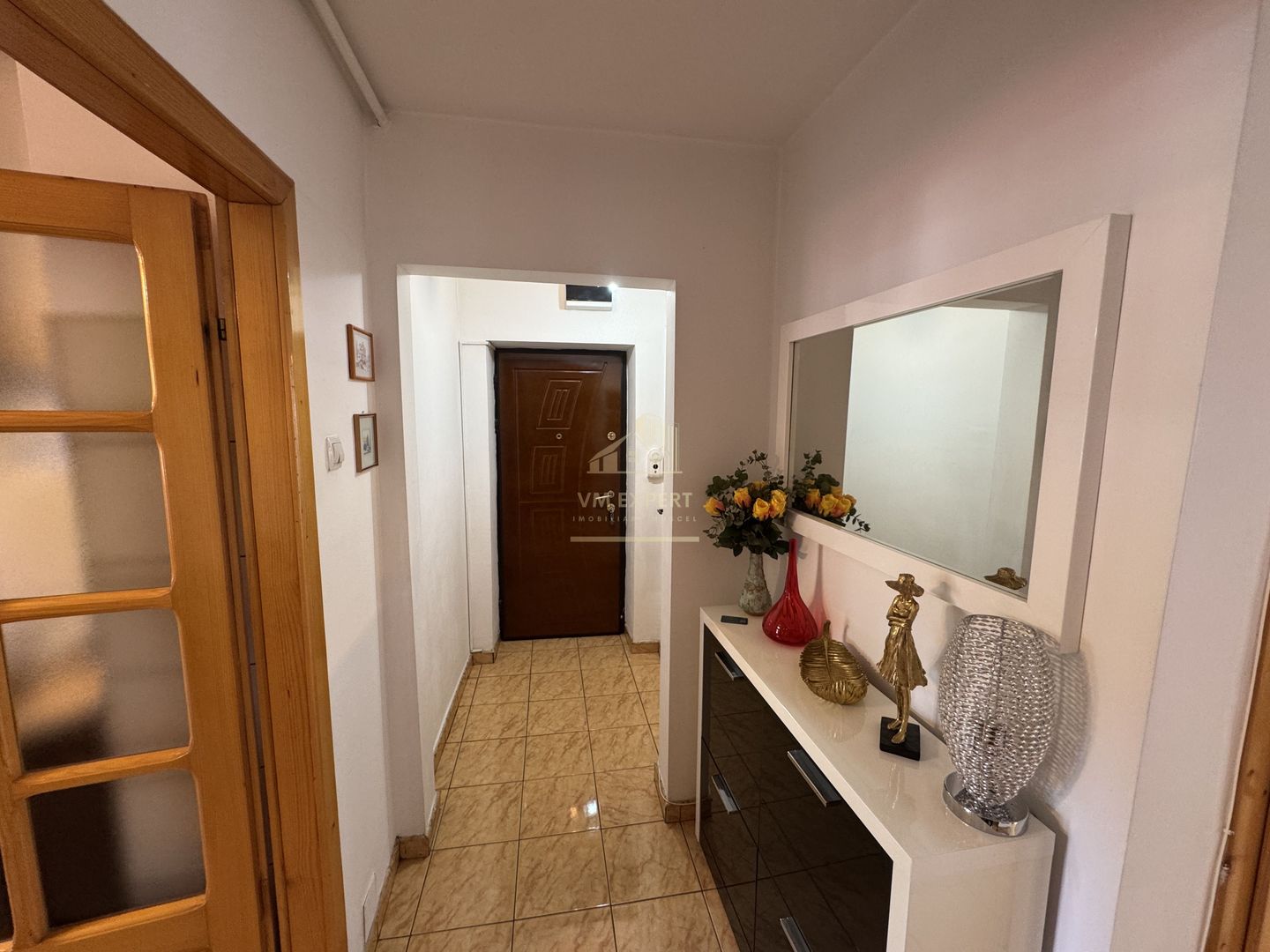 APARTAMENT 3 CAMERE CAMPULUNG, ETAJ 3, ULTRACENTRAL - Poză 10