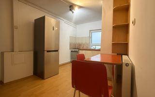 Apartament cu 2 camere decomandat pe str Nicolae Titulescu - Poză 1