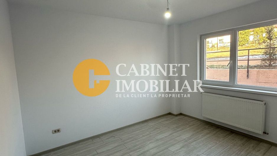 2 CAMERE DECOMANDAT -  BLOC NOU - LOC DE PARCARE - VALEA LUPULUI - Poză 1