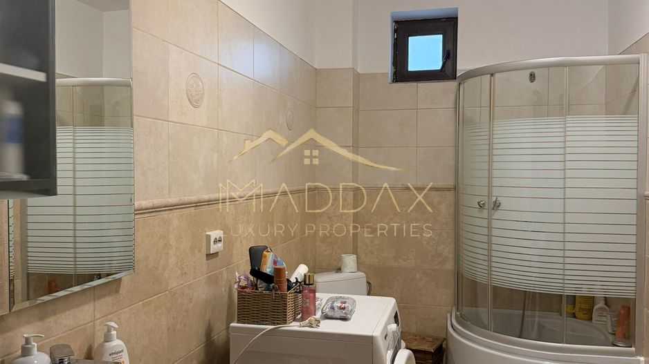 Vila spatioasa cu vedere spre lac Corbeanca - Poză 53