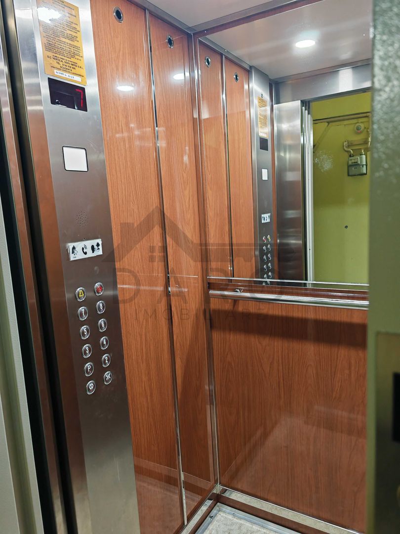 Vand apartament 3 camere - Poză 7