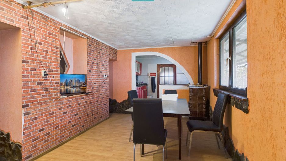 Casă cu 4 camere în Chișineu Criș - Poză 13