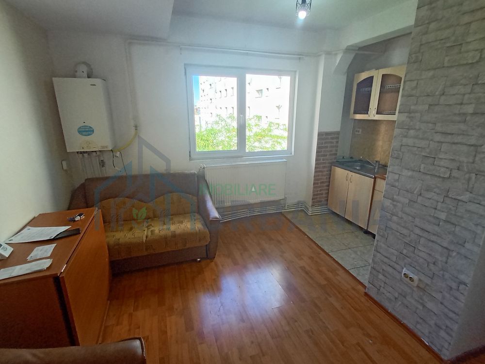 Apartament 2 camere de inchiriat, cartier Mircea cel Batran, bloc H2 - Poză 1