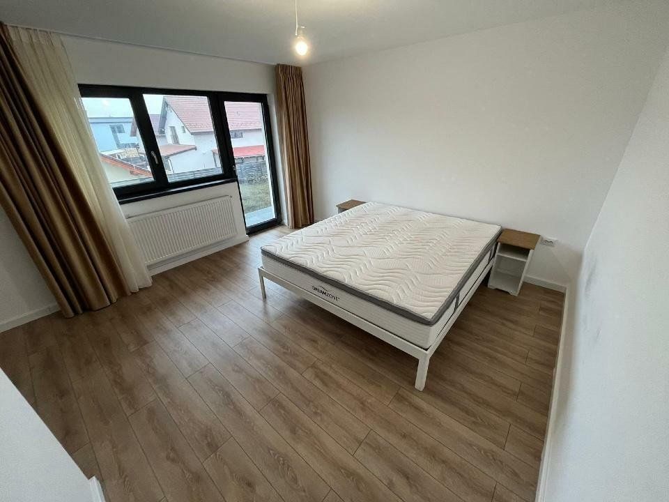 Tărlungeni, zona Izvor, casă de vănzare - Poză 8